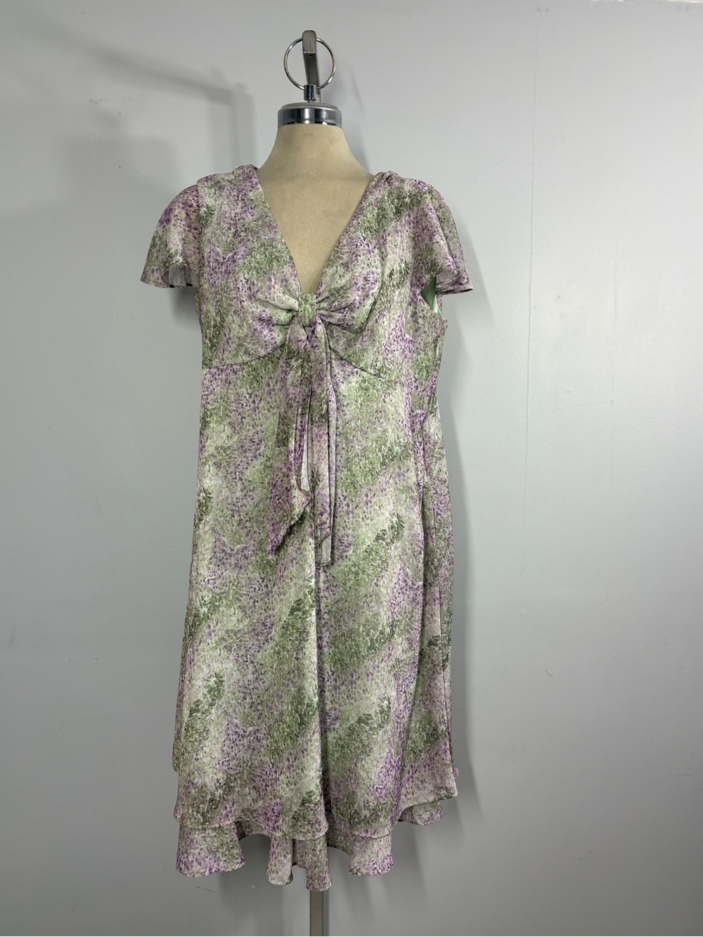 Tie-Front V-Neck Midi Dress in Lilac and Green